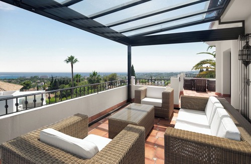 Urbanizacion el Rosario Villa | Stunning luxury new-refurbished. Beach 5 mins. Breathtaking Sea & Mountain Views