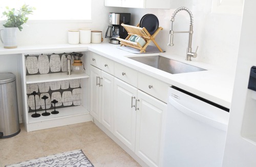 University City House | Succulent House Quiet Family Home -UCSD, La Jolla, Beaches, UTC mall dine&shop
