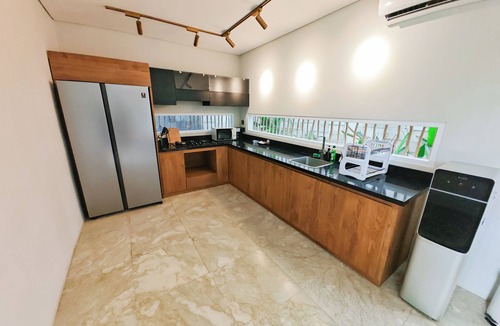 Purwakerti Villa | Sukawati Beachside 2 Bedroom Villa Bima Private Pool Ocean View Free Wifi