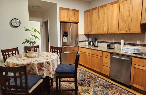 Inner Mission Apartment | Sunny, Spacious 3-bedroom apartment in Vibrant Mission District of San Francisco