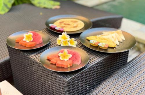 Kemenuh Hotel | Sunshine dijoglo villa
