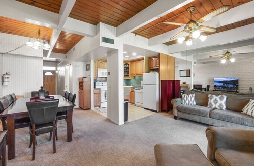 Tahoe Keys Villa | Tahoe Keys Townie - HOA Beach, Pool & More!