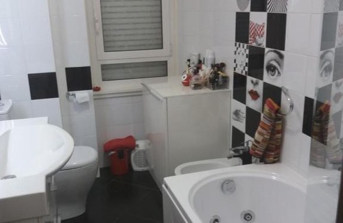 Quartiere XXVIII Monte Sacro Alto Apartment | Talenti
