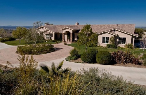 Temecula Villa | Temecula Wine Country Estate with sweeping views of Temecula Valley