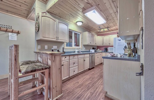 North Upper Truckee House | The Bear's Den Cabin set on a huge lot, lots of room to play!