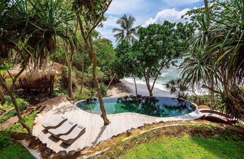 Suraberata Villa | The Cove Bali - Beach Front - Private Chef, Swimming Pool, Tennis Court