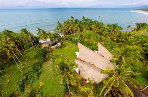 Suraberata Villa | The Cove Bali - Beach Front - Private Chef, Swimming Pool, Tennis Court