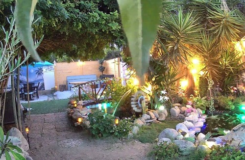 Fullerton Villa | THE KOI PONDS RETREAT 3k Sqft OUTDOORS + Kitchen, 2Bd 1 Ba Mstr Suite & Casita
