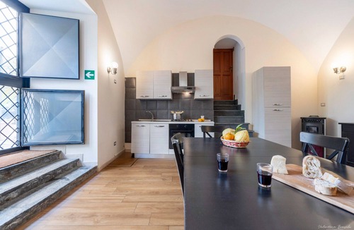 Torre del Greco Apartment | The Loft monolocae very large comfortable, quick access and low price
