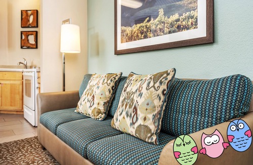 Windsor Condo | TOP HOST - Vacation Memories Just Waiting to be Made - 2 Bedroom - Sleeps 6