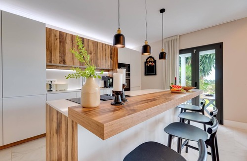 New Golden Mile Villa | Top Renovated 4BDRM Luxury Villa - Frontline Golf