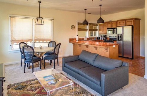 Paso Robles House | Tour de Rouge-A French Inspired Modern Farmhouse! Brand New Pool/Spa!