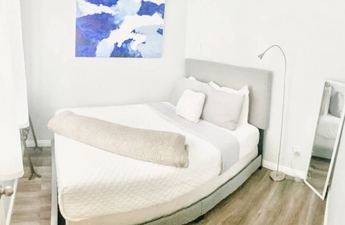 Pacific Terrace Hotel | Traveling with colleagues or another couple? We manage multiple suites in this building — message us about availability.