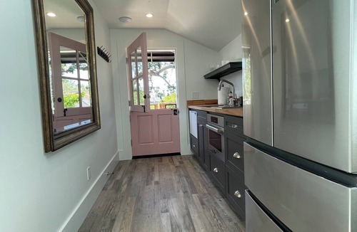 Napa Apartment | Treetop Studio Downtown Napa❤️ Modern Remodel of Vintage Home 🏡 GORGEOUS 🍷