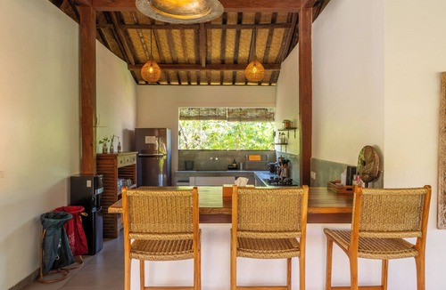 Uluwatu House | Tropical 2 BDR Joglo Villa Private Pool Heart of Uluwatu