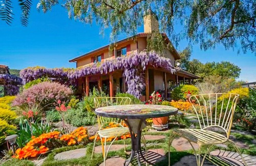Carmel Valley House | Tuscan-style Retreat In The Country With 360 Views