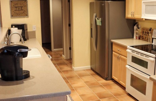 Twain Harte Cabin | Twain Harte, Sugar Bear Cabin near snow parks and Dodge Ridge. Cozy Cabin