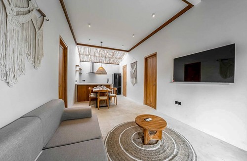 Kutuh Kaja Villa | Ubud Villa - Two Bedroom Villa, Sleeps 4