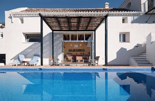 Gaucin Villa | Utter privacy with stunning views 2BR villa , just 100 yards outside village.
