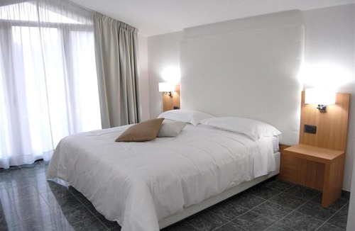 Mercato San Severino Hotel | Vea Resort Hotel