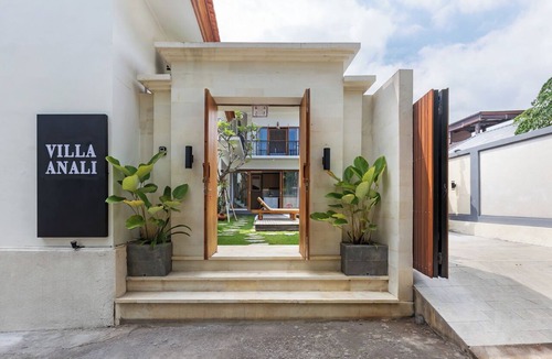 Anturan House | Villa Anali Lovina - Family Retreat!