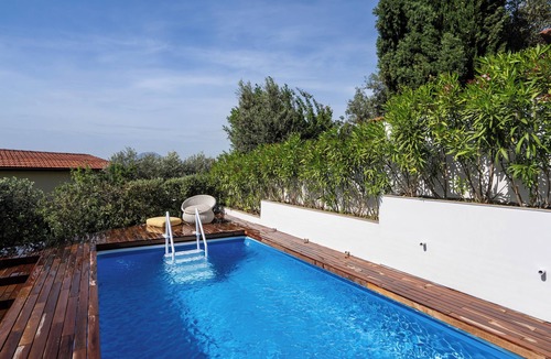 Vico Equense Villa | Villa Antonella - swimming pool, jacuzzi, sea and Vesuvius view