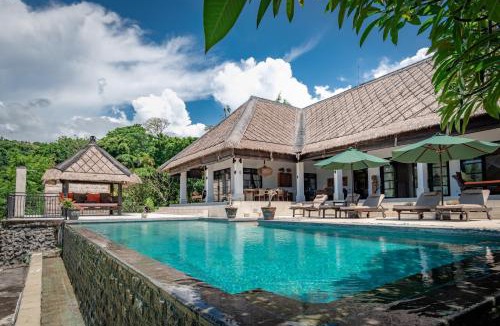 Cempaga Villa | Villa Bayu - exclusive villa with infinity pool, wellness pavilion, panoramic ocean view & full service