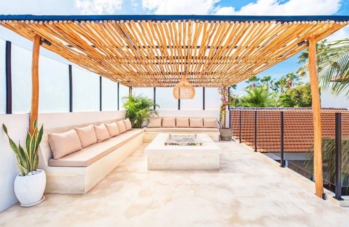 Berawa Villa | Villa Belize - Lush 4BDR villa, rooftop terrace