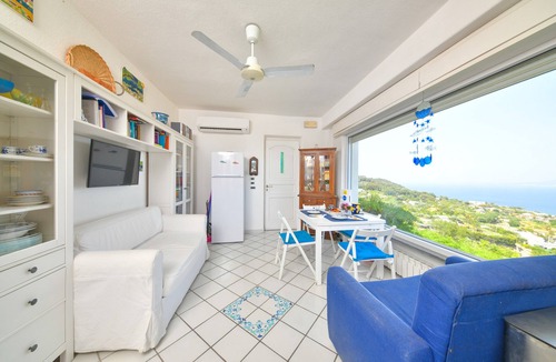 Barano d'Ischia Villa | Villa 'Bianca -Un Angolo Di Paradiso' with Sea View, Wi-Fi and Air Conditioning
