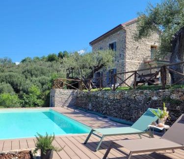Ascea Villa | Villa con piscina nel Cilento Casolare Cento Ulivi Luxury & Charme