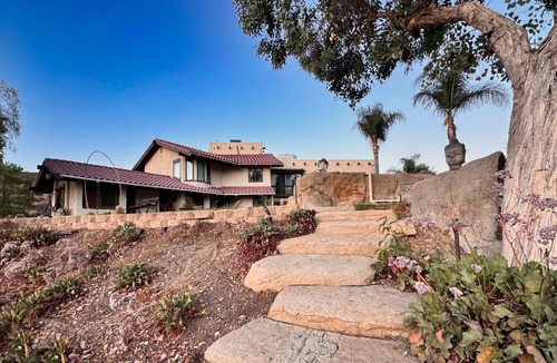 Thousand Oaks Villa | Villa Del Sol-a sunlit escape & timeless memories
