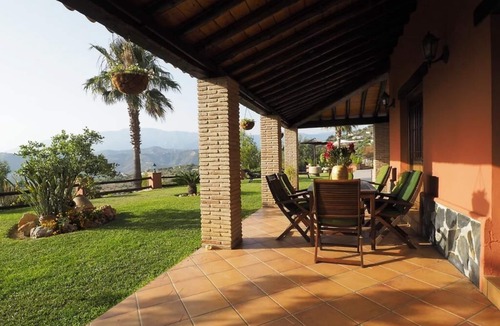 Malaga-Este Villa | Villa el Pino: with Private Pool