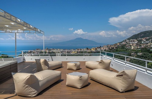 Vico Equense Villa | Villa Graziosa - Italian Escape