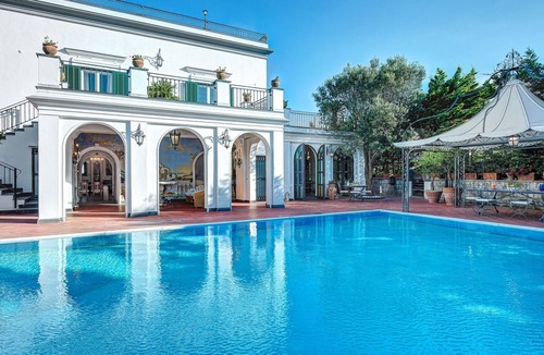 Colli di Fontanelle Villa | Villa in Colli Di Fontanelle with 4 bedrooms sleeps 8