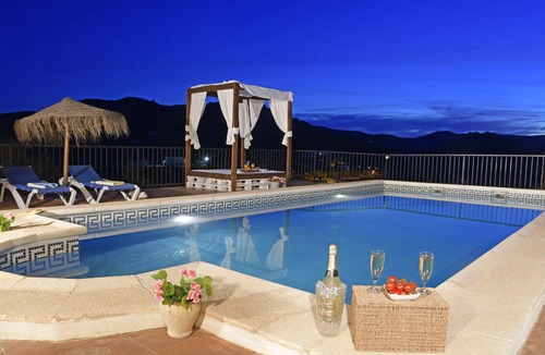 Comares Villa | Villa José 2, 12 Pers, Heated Pool, Wifi, A/C, Petfriendly, Sea view !