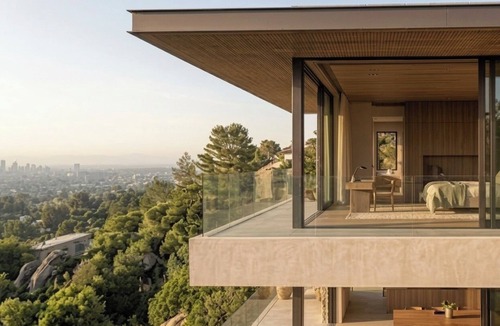 Trousdale Estates Villa | Villa Lisa By LuxJB 🏆 10 Bdr 20 Guests 🏆 Pickleball Court & Panoramic Views