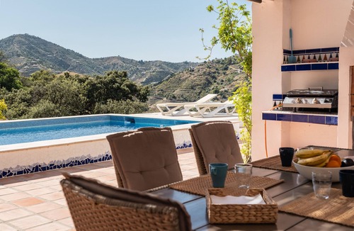 Torrox Villa | 'Villa Mañana' with Mountain View, Pool, Garden & Wi-Fi