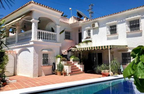 Caleta de Velez House | Villa Mara