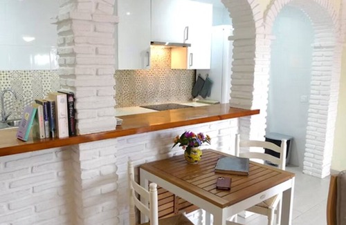 Caleta de Velez Ski Chalet | Villa Mara is a luxurious villa in Caleta de Vélez, Costa del Sol.