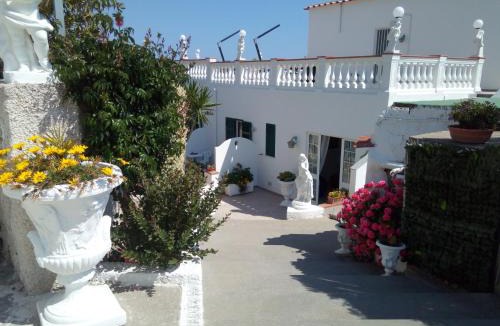 Panza Bed & Breakfast | Villa Natalina