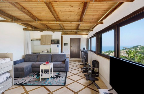 Lacco Ameno Villa | Villa 'Panorama Isola Di Ischia' with Sea View, Wi-Fi and Air Conditioning