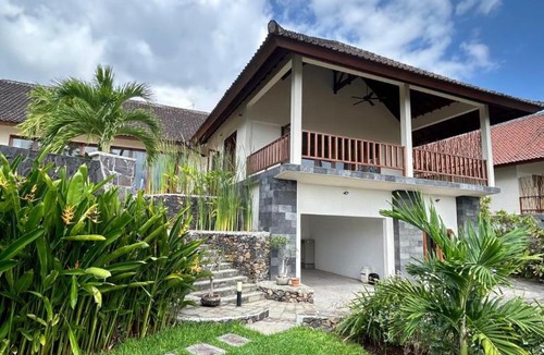 Tejakula Cabin | Villa Ponjok Batu Residence