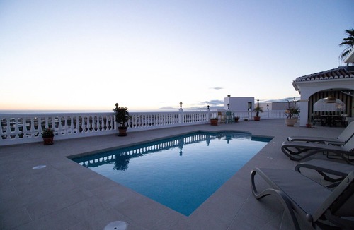 Torrox Costa Villa | Villa 'Rd01 Atalaya' with Sea View, Wifi and Air Conditioning