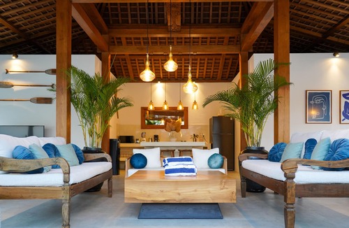 Laksmana Villa | Villa Riviera, an Exclusive 6BDR in the heart of Seminyak and close to the Beach