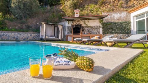 Canillas de Albaida House | Villa Rosa de Cómpeta Canillas de Albaida by Ruralidays