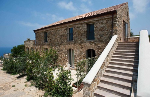San Marco di Castellabate Villa | Villa Rupe Alta - Holiday Rental by the Sea in Cilento, Campania