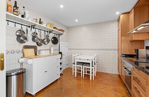 Casares Villa | Villa 'Stylish 3 Bed 2 Bathrooms' with Mountain View, Wi-Fi and Air Conditioning