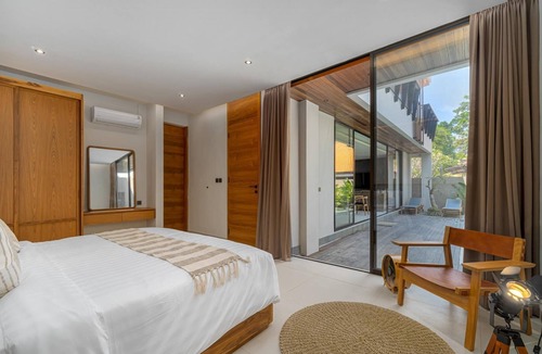 Sanur Villa | Villa Sunshine – Sparkling Style & Spacious Comfort in Sanur