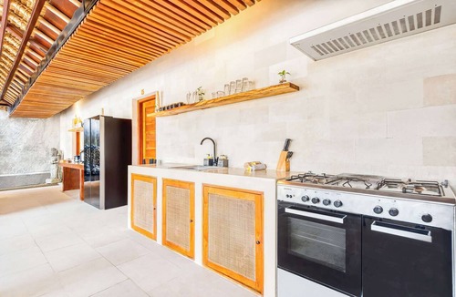 Petitenget Villa | Villa Toscana - Huge 7BDR with 3 Pools
