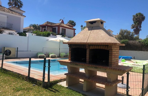 Castillo de Sabinillas Villa | Villa with private infinity pool close to Port